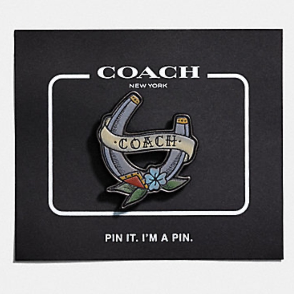 Rare Coach Pin With Tattoo Horseshoe - Picture 2 of 7